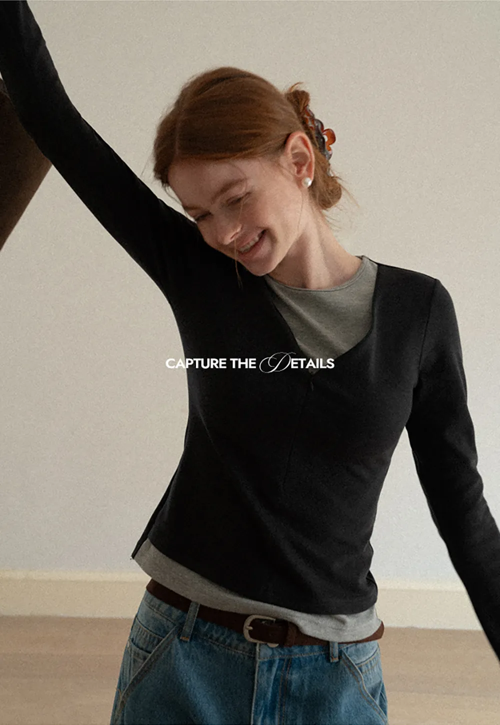 Long sleeve crop top with round neck and hem stitching design