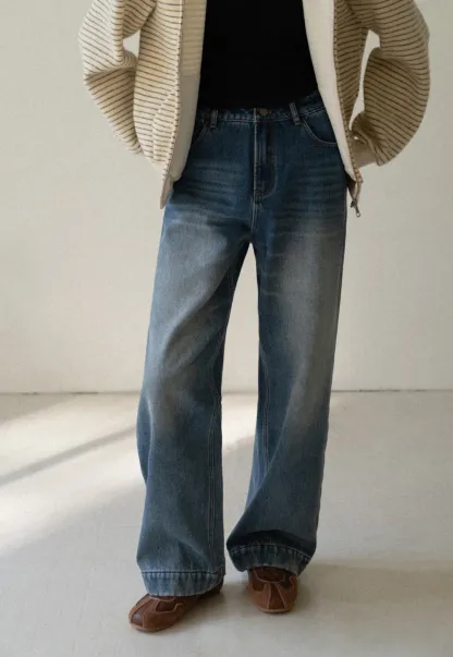 Women Wide-Leg High-Waisted Denim Jeans