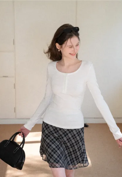 Long sleeve henley top with front buttons