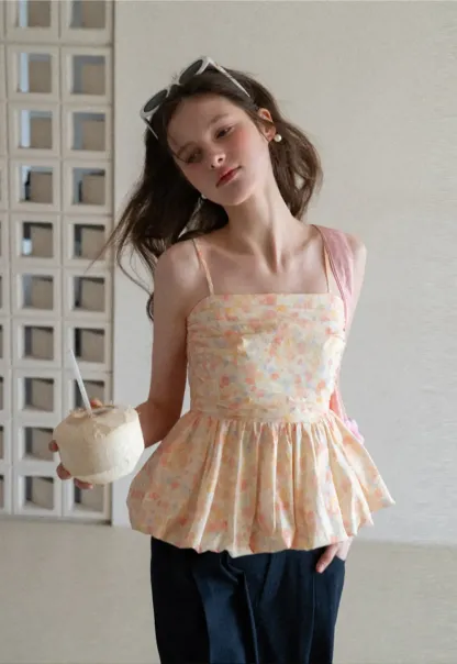 Floral Print Peplum Tank Top and Woolen Knit Sweater