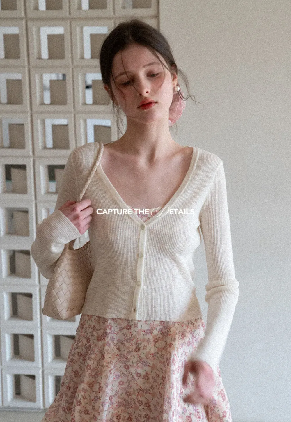 Lightweight Ribbed Knit Cardigan with Open Front