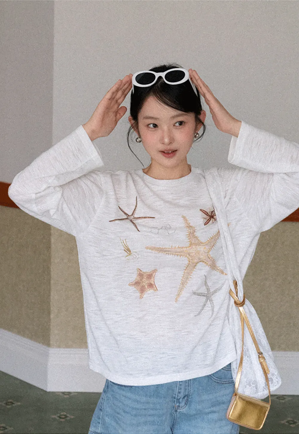 Long sleeve T shirt with starfish embroidery