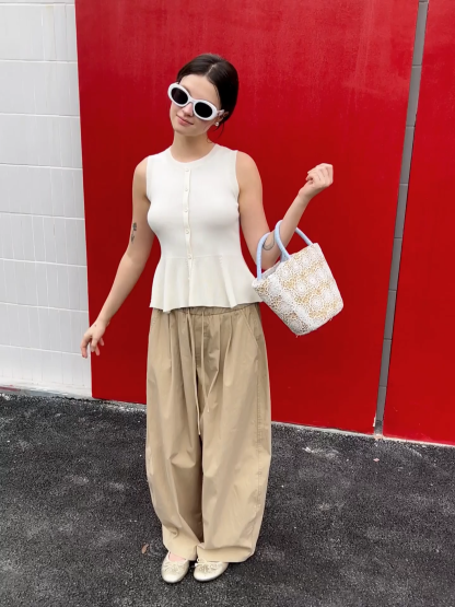 Peplum Hem Button Front Knit Sleeveless Top