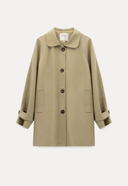 Elegant Trench Coat with Button Detailing and Pockets