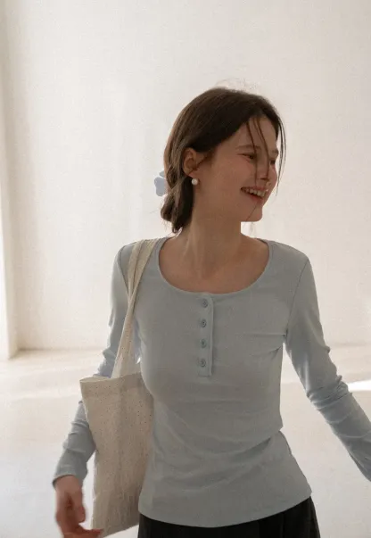 Long sleeve henley top with front buttons