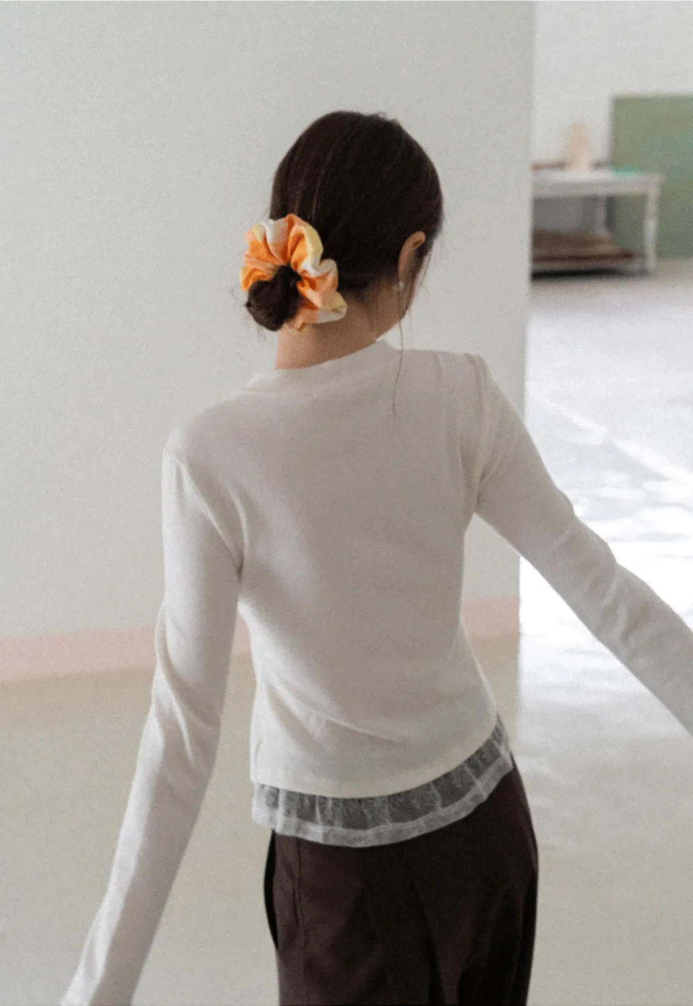 Long sleeve button front knit top with collar