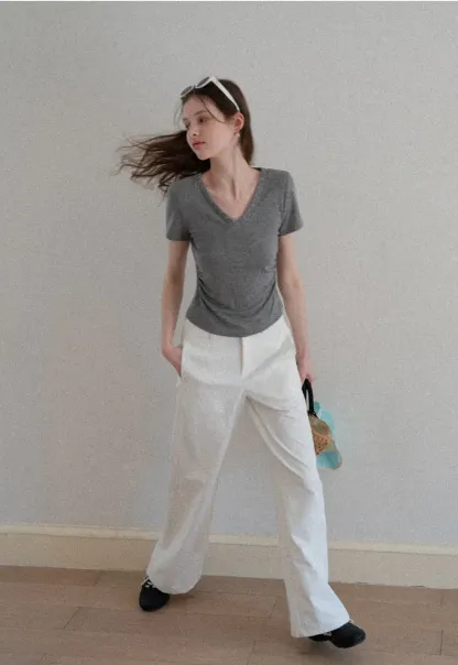 V neck short sleeve t shirt with ruffled trim