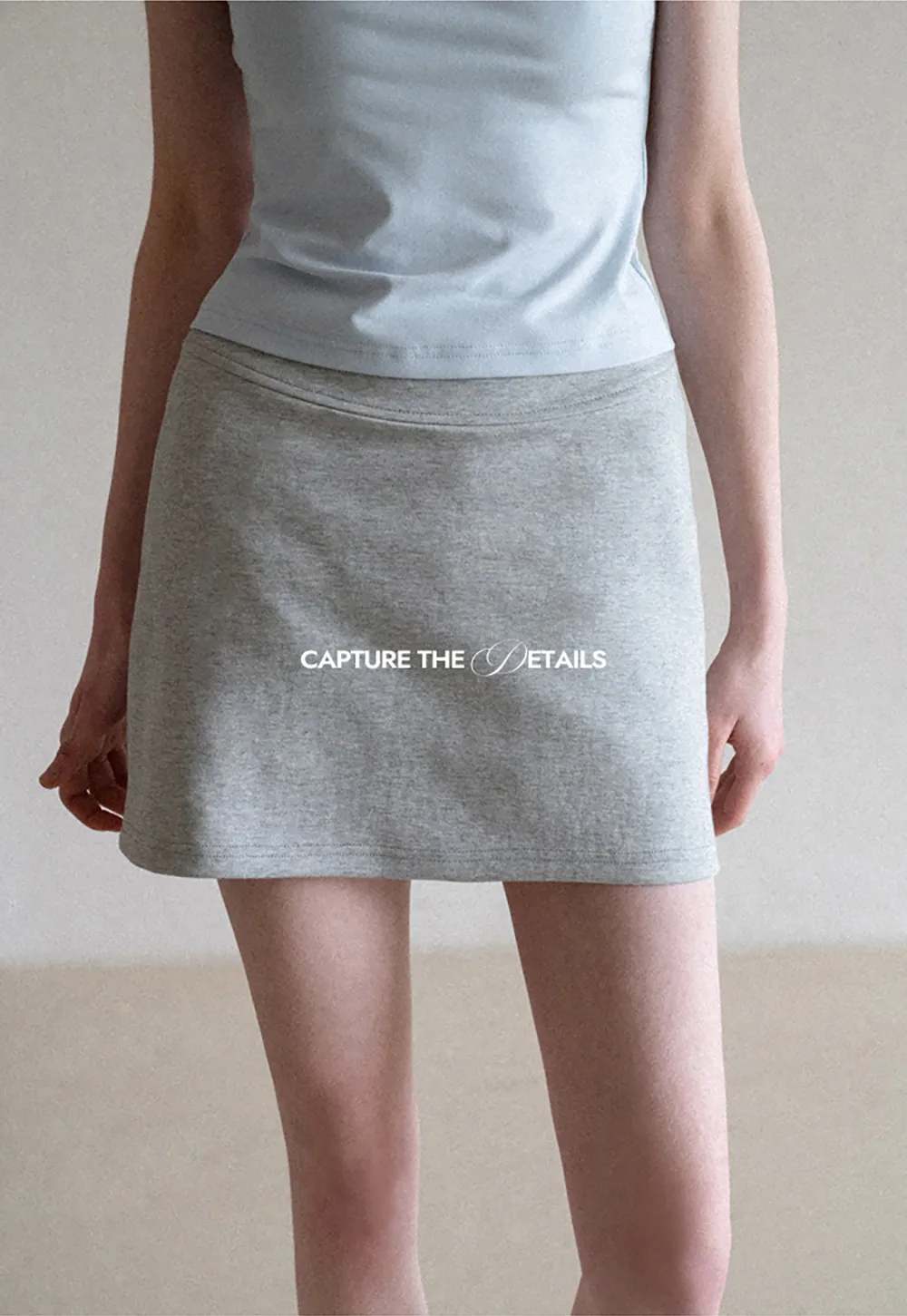 A-line mini skirt with elastic waistband