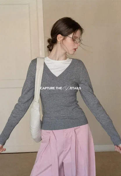 Wide leg pleated casual pants with tie waist design