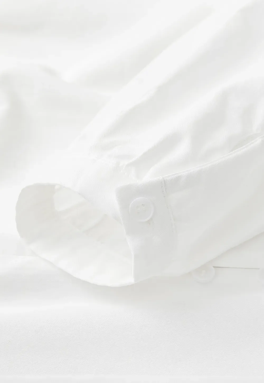 Pleated Hem Long Sleeve Blouse with Ruffled Collar