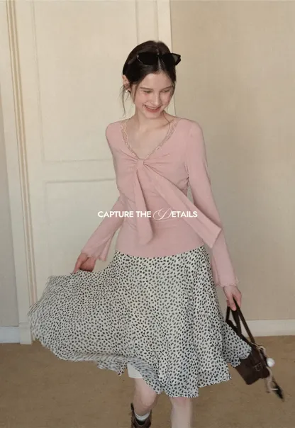 Elegant V Neck Long Sleeve Top with Bow Detail