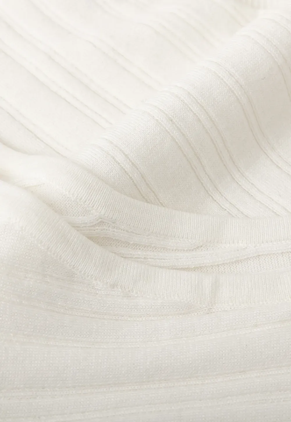 Ribbed knit sweater with wide neckline and long sleeves