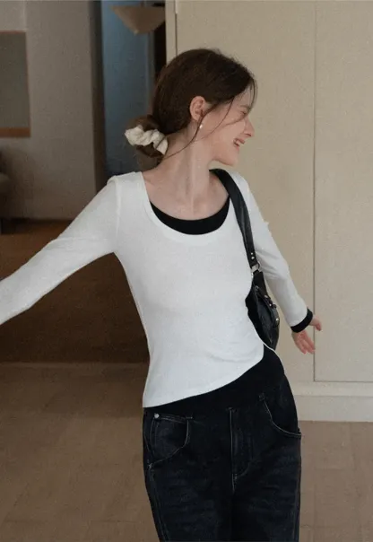 Long Sleeve Round Neck Top Simple Design Women's T-Shirt