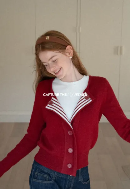 Elegant Basic Knit Sweater with Ribbed Hem and Sleeves