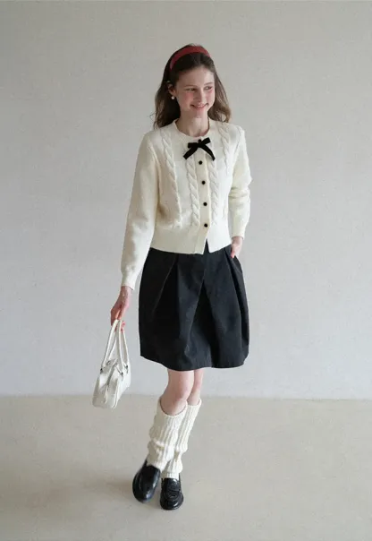 Elegant Cable Knit Cardigan with Bow Detail