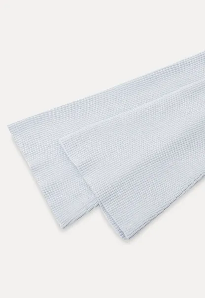 Light Knit Sweater Set with Tank Top and Cardigan Design