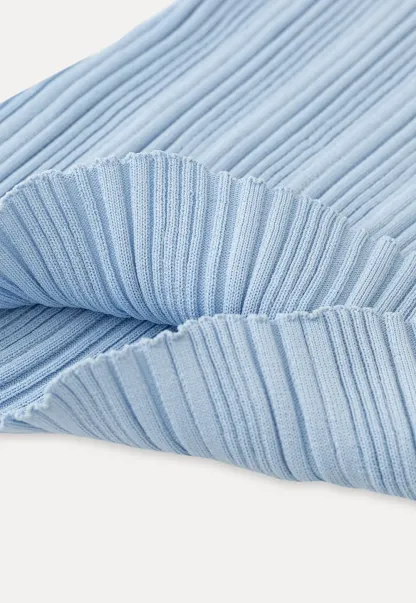 Ribbed Knit Short Sleeve Crew Neck Sweater