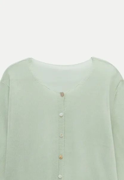 Women’s Lightweight Knit Button Down Cardigan Long Sleeve