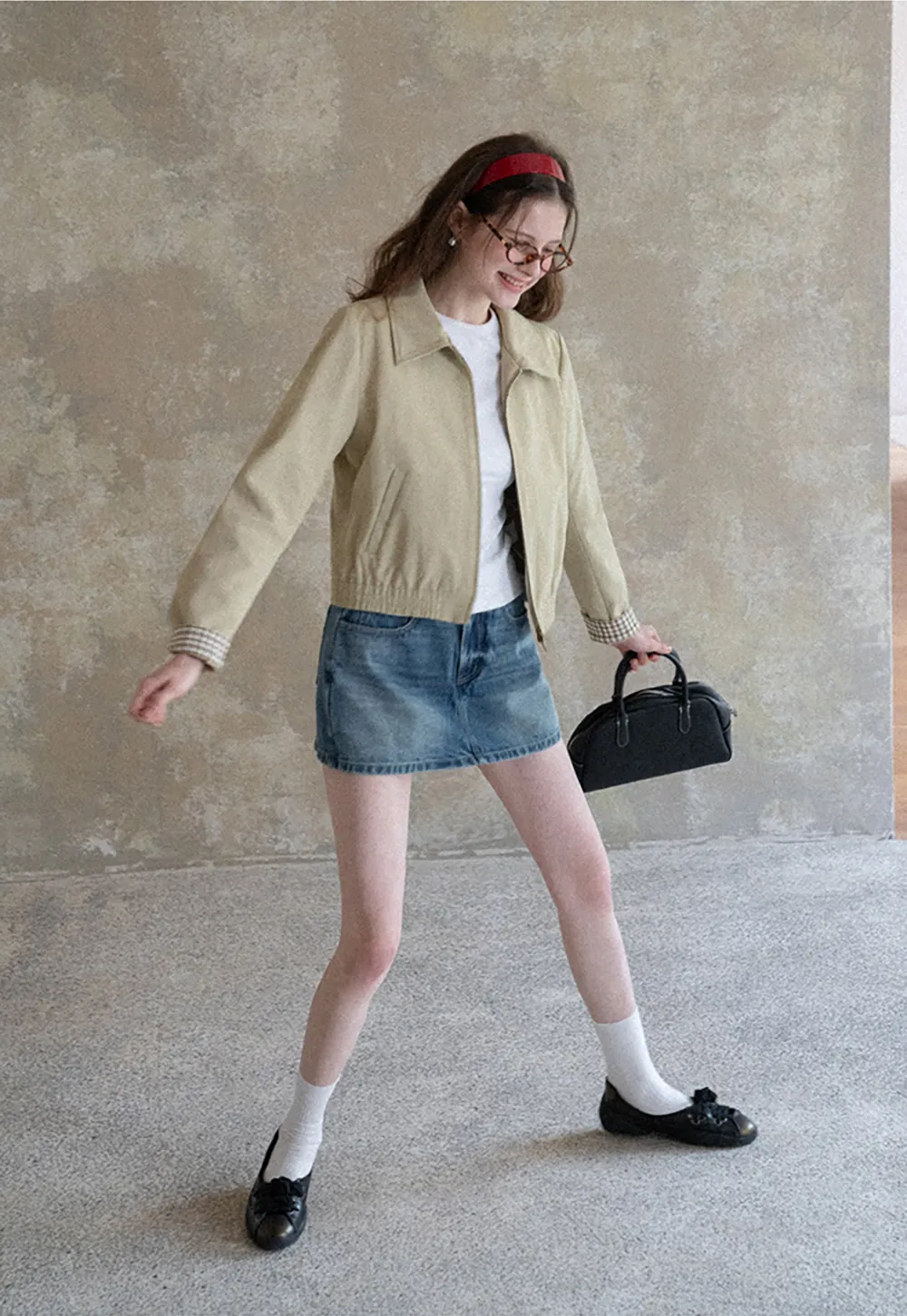 Short Jacket with Collar and Elastic Hem