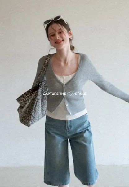 Lightweight Ribbed Knit Cardigan with Open Front