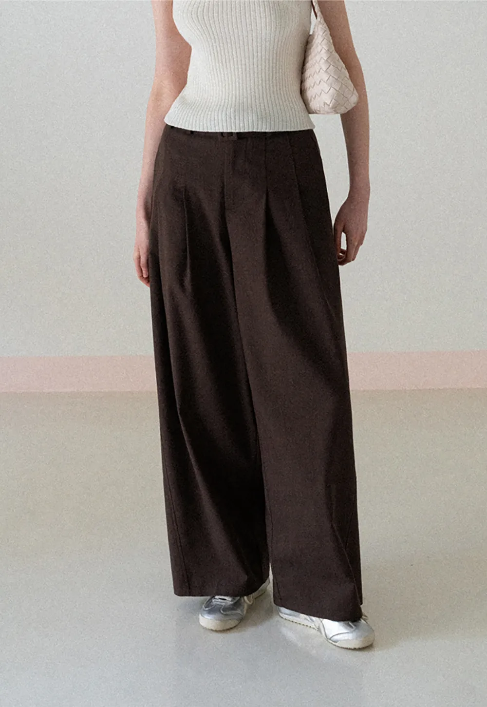 Wide Leg Pleated Casual Pants with Belt