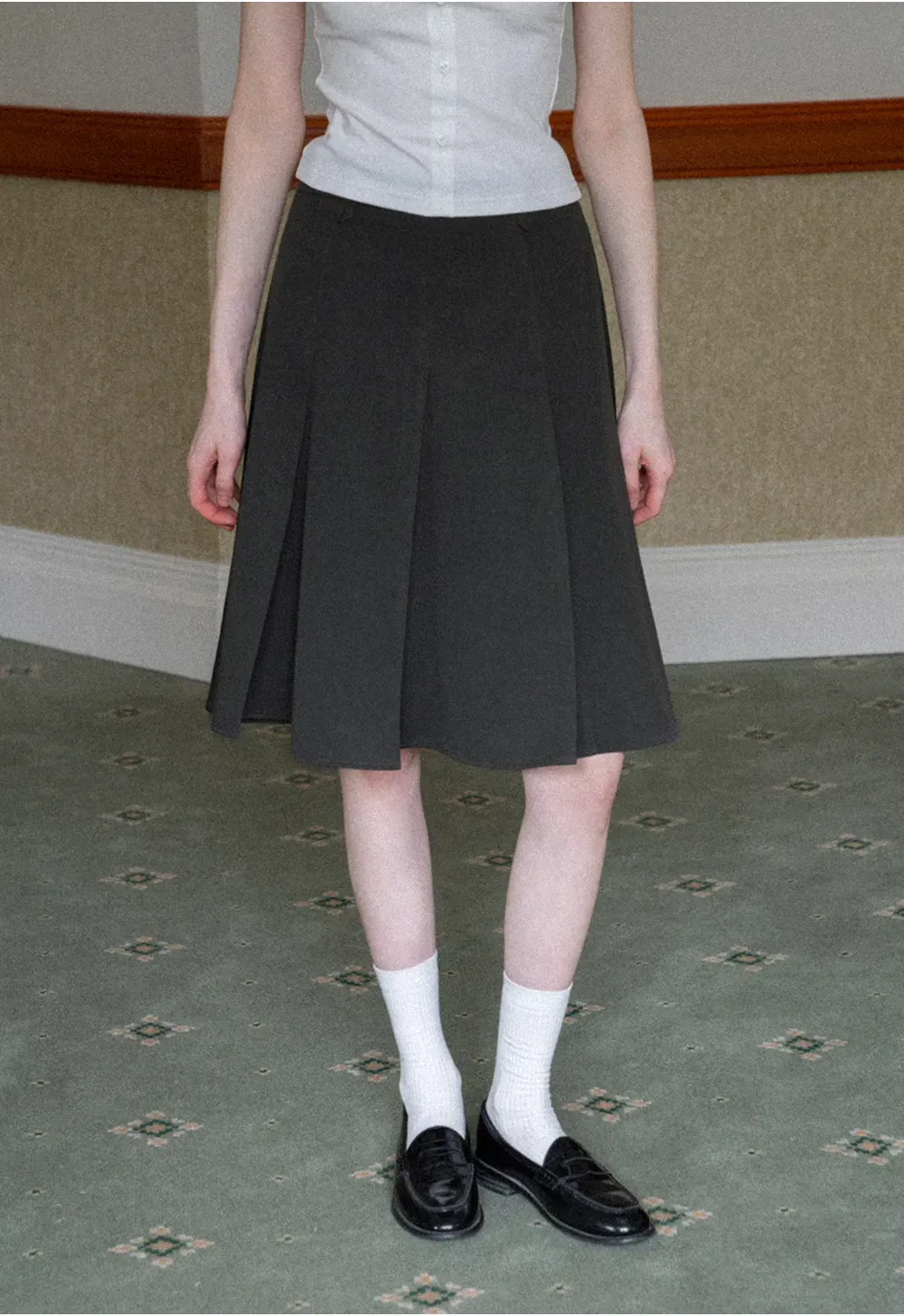 Pleated A-line Skirt with Waistband