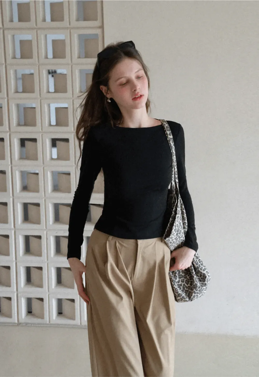 long sleeve boat neck slim fit top