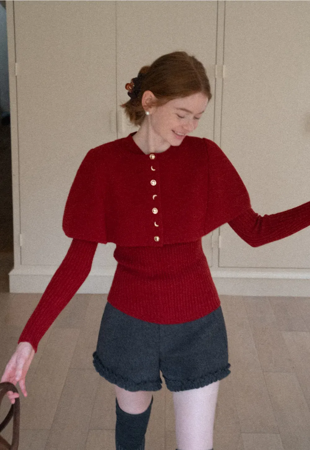 High waist shorts with ruffle hem and belt design