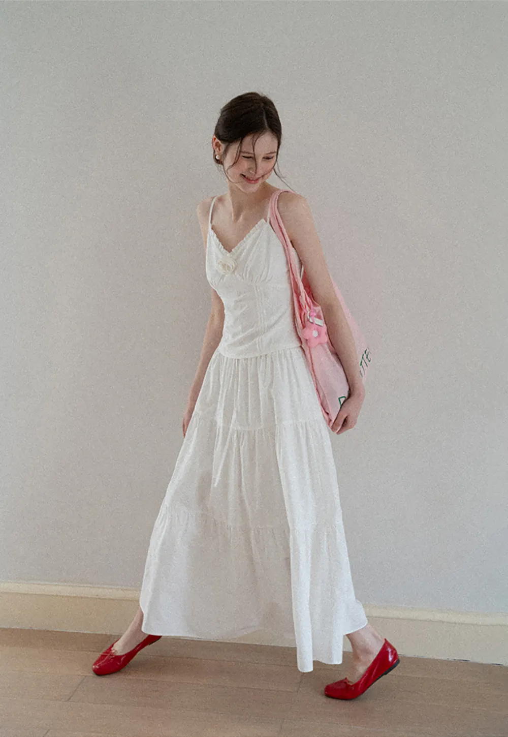 V neck sleeveless dress with floral embellishment