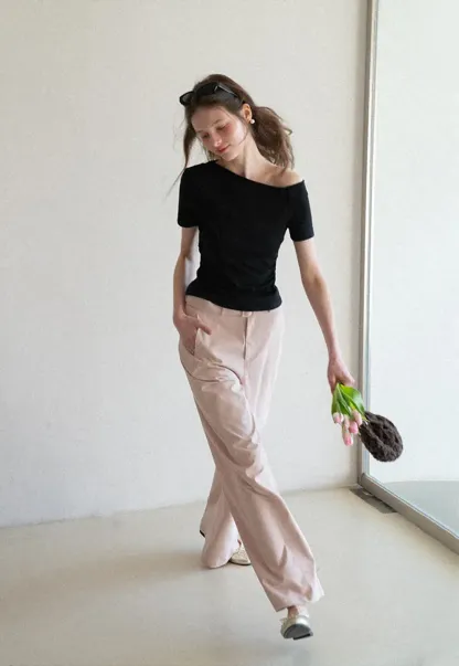 Off shoulder short sleeve fitted t shirt