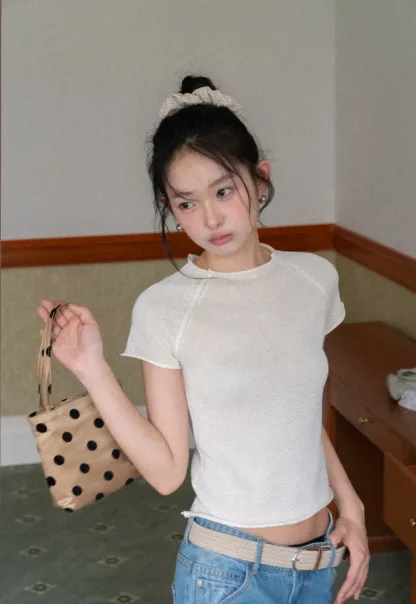 Short Sleeve Ribbed Knit Top with Raglan Sleeves