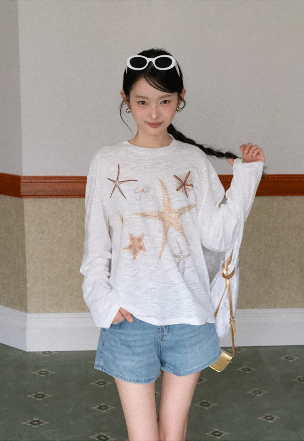 Long sleeve T shirt with starfish embroidery