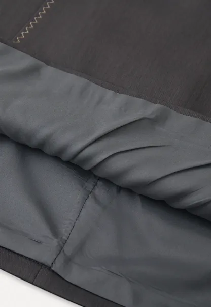 A-line mini skirt with contrast stitching and belt