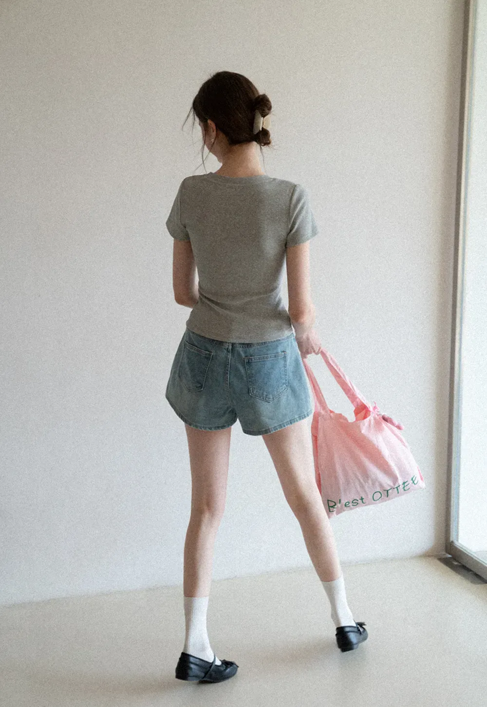 V neck short sleeve knit t shirt