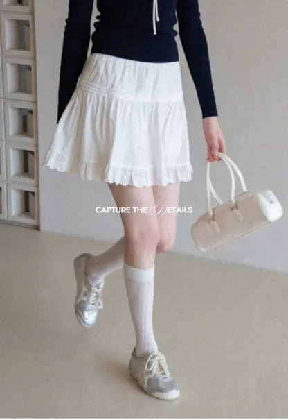 Eyelet Trimmed Tiered Skirt with Ruffled Hem