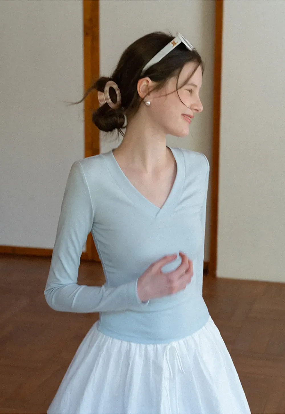 Long sleeve crew neck t shirt with fitted cut