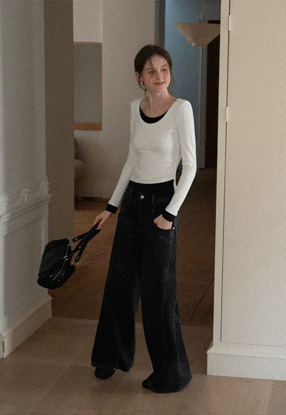 Long Sleeve Round Neck Top Simple Design Women's T-Shirt