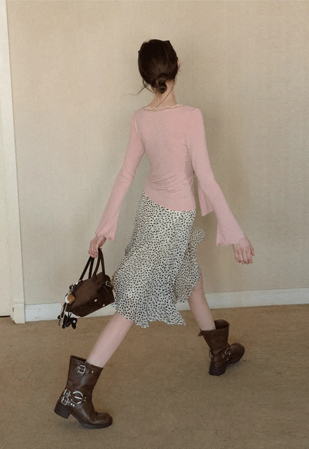 Elegant V Neck Long Sleeve Top with Bow Detail