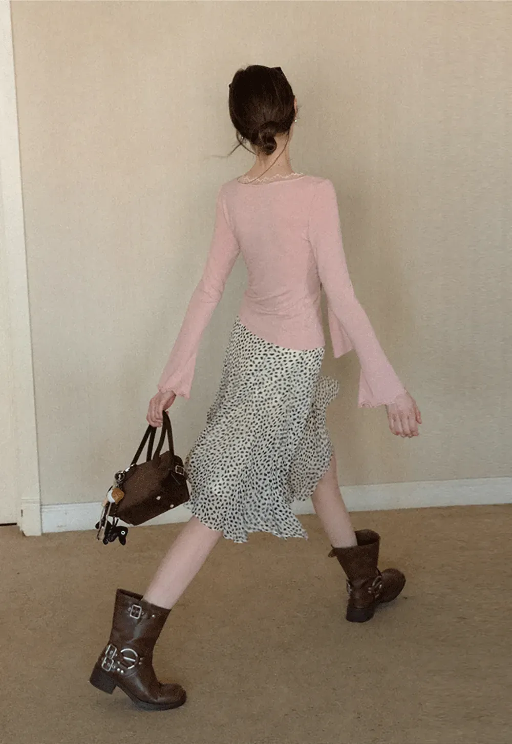 Elegant V Neck Long Sleeve Top with Bow Detail