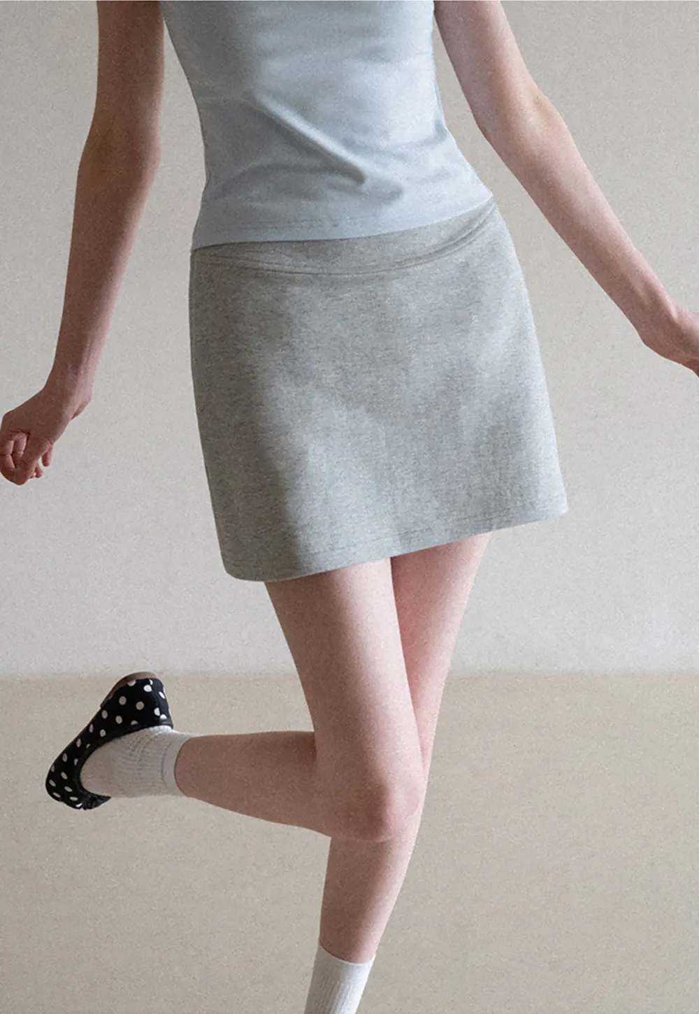 A-line mini skirt with elastic waistband