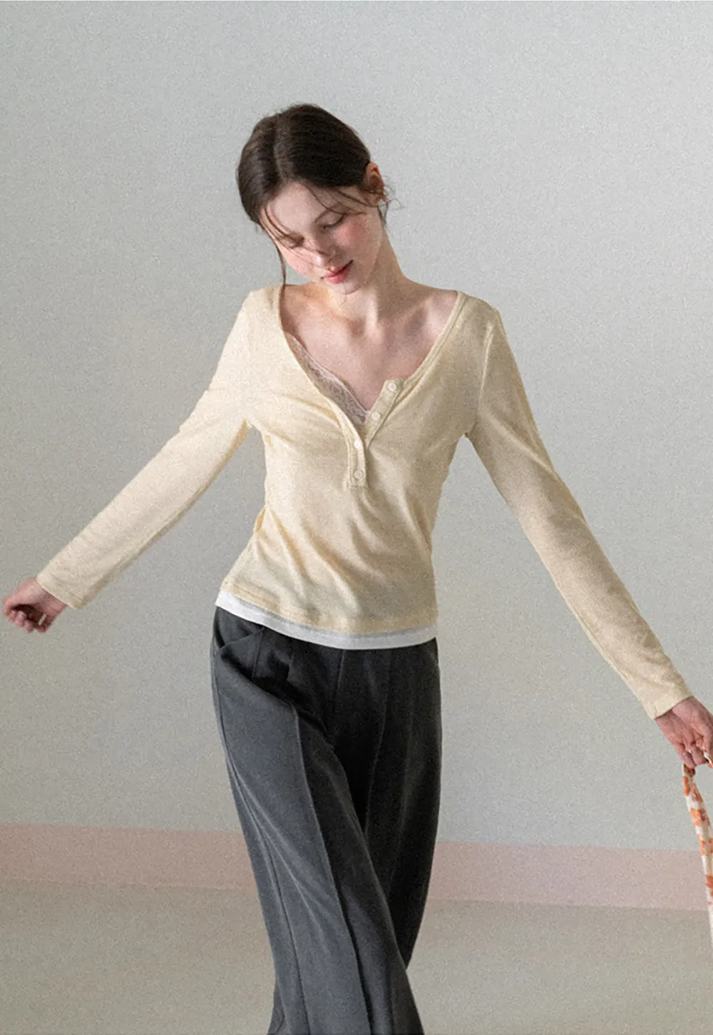 Long sleeve ribbed crop top with square neckline