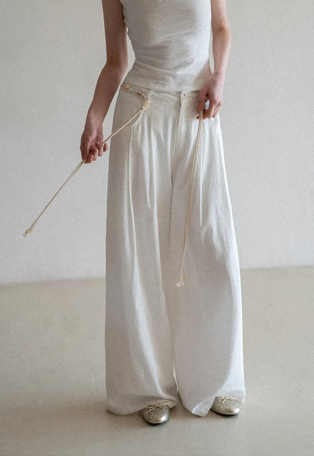 Casual Pants with Wide Legs and Pleats