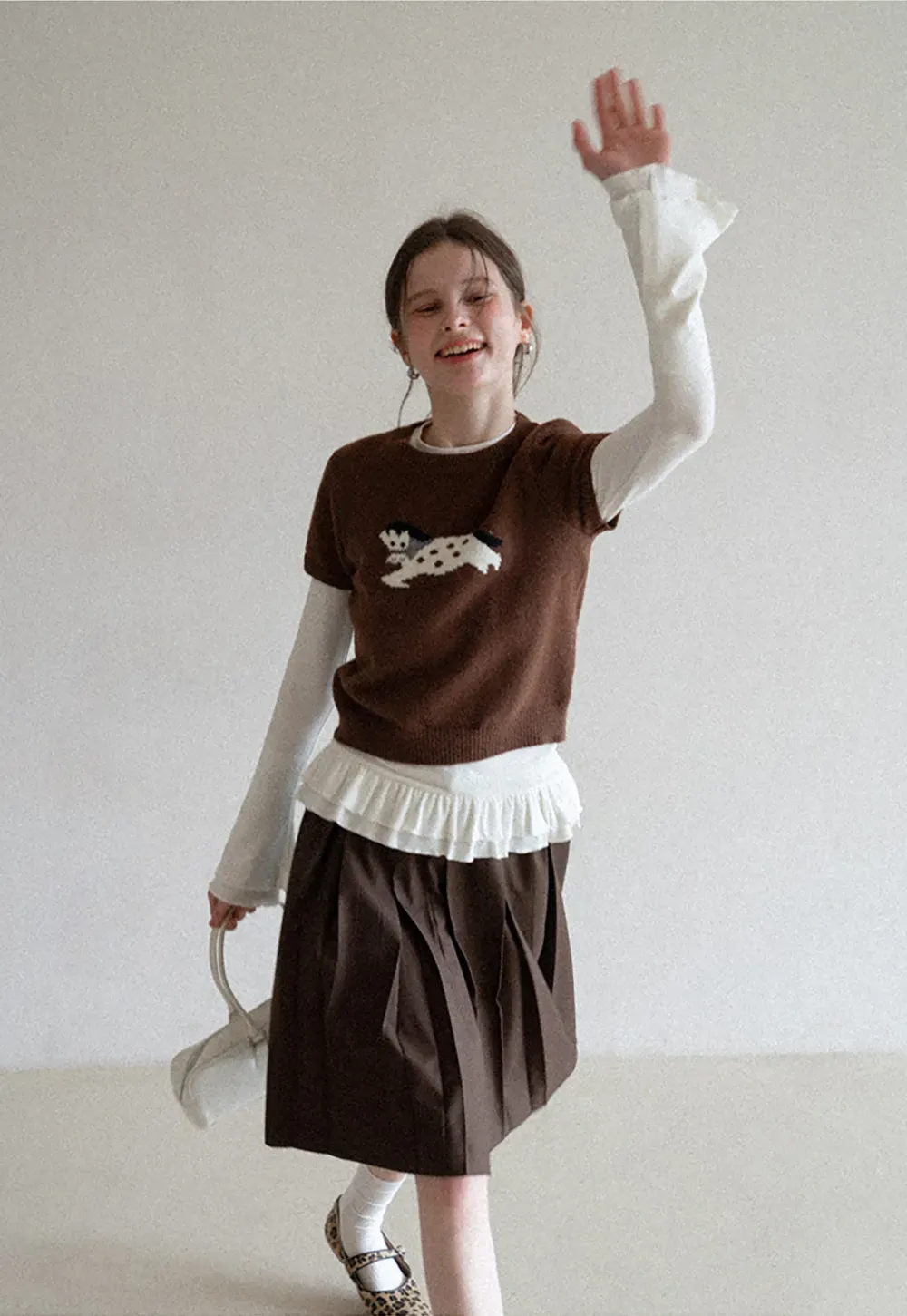 Stylish Knit Cardigan with Embroidered Design