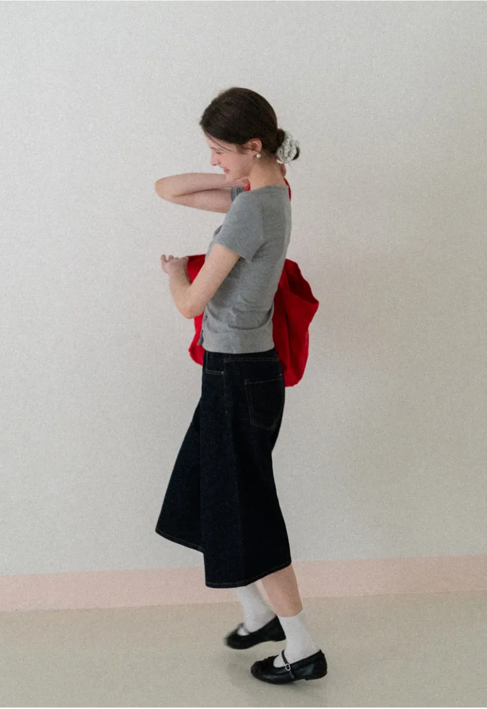 V neck short sleeve button front top