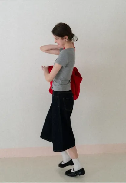 V neck short sleeve button front top