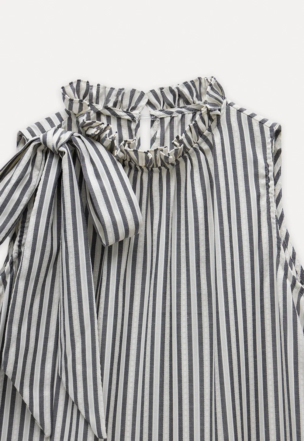 Lightweight Ruffle Trim Shirt