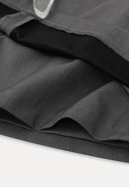 High waist tailored shorts with lace trim