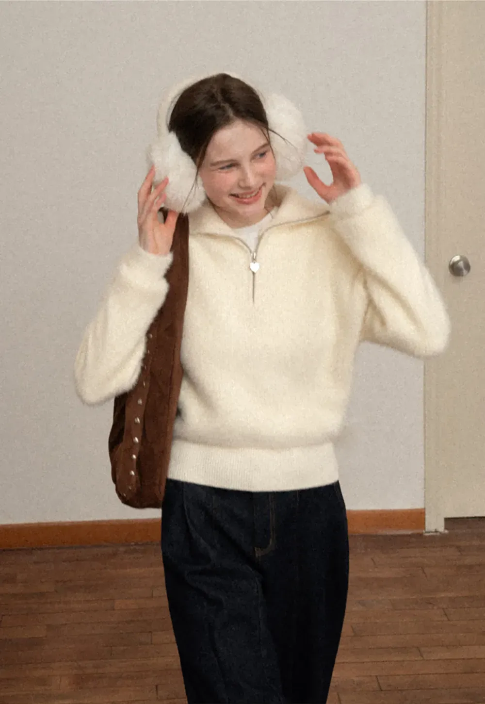 Elegant Knit Sweater with Polo Collar Design