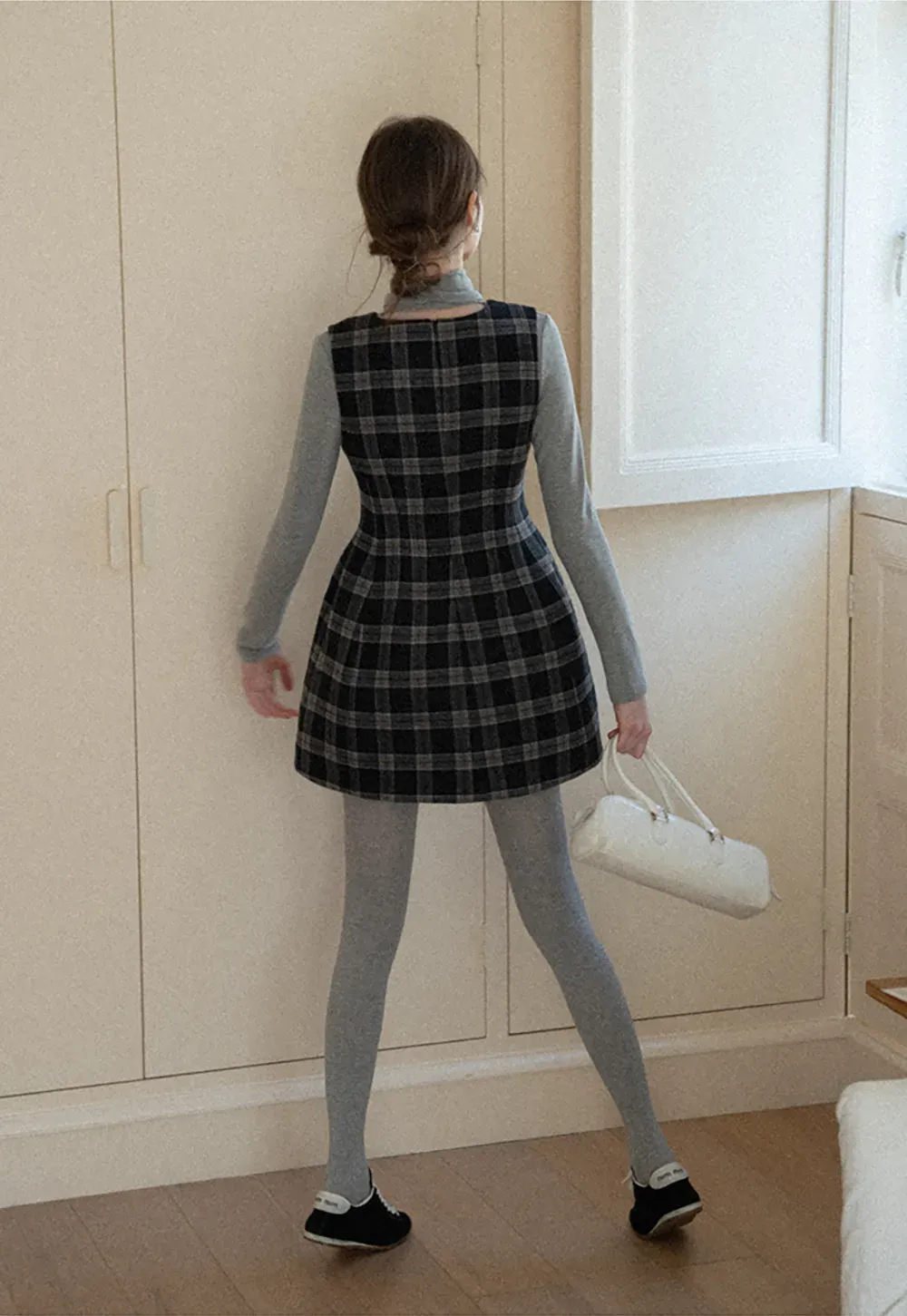 Sleeveless Plaid Dress with High Neck Tie Design