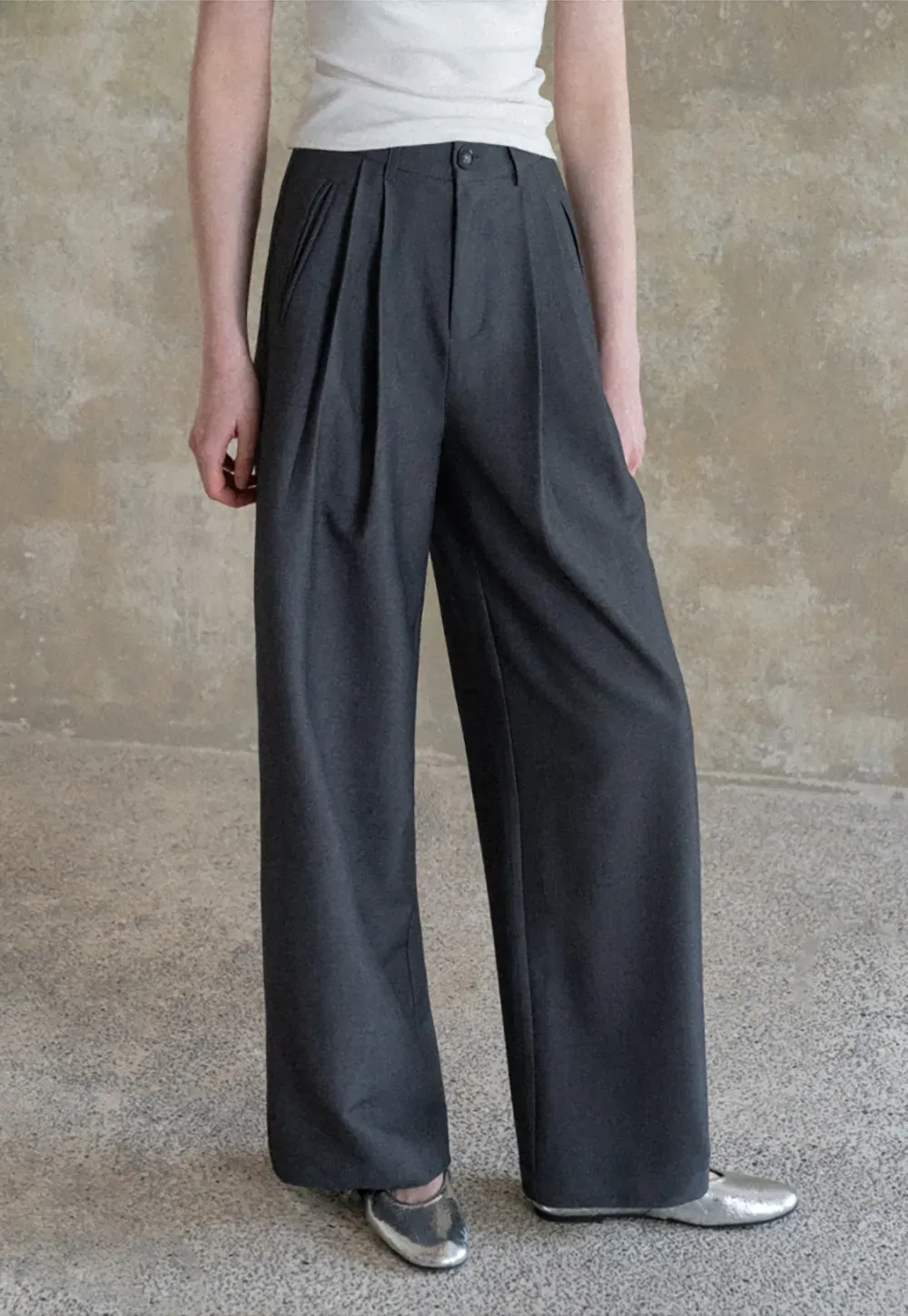 Wide Leg Pleated Casual Pants